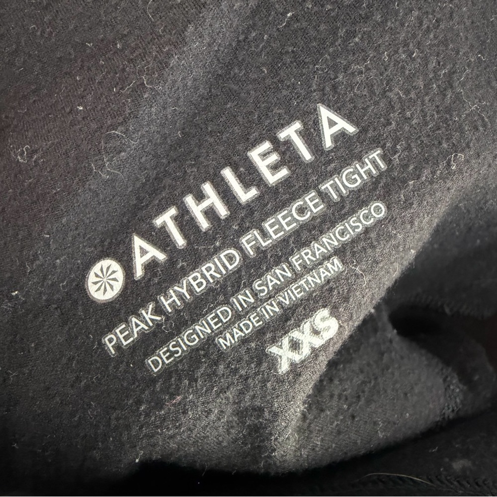 Athleta peak hybrid fleece tight XXS. - Picture 8 of 8